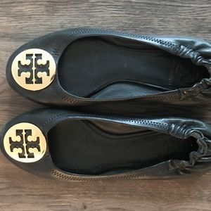 Minnie Travel Ballet Flat, Leather